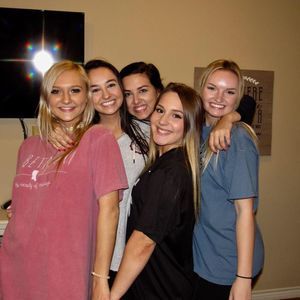 Meet your Posher, Cailey